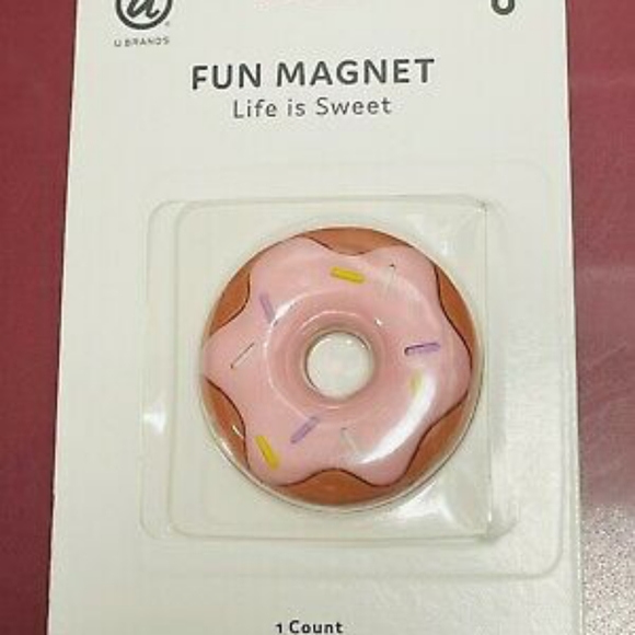 Magnet 🧲 - Picture 2 of 2